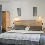 Hotel Rosedal